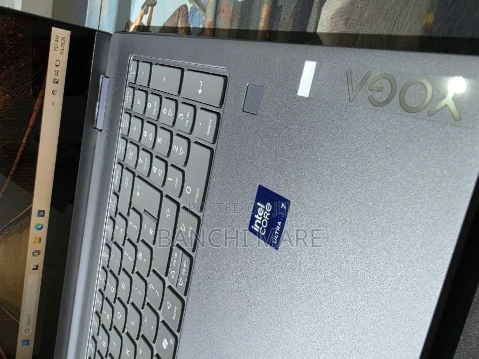 New Laptop Lenovo Yoga 7i 16GB Intel Core Ultra 7 SSD 1T