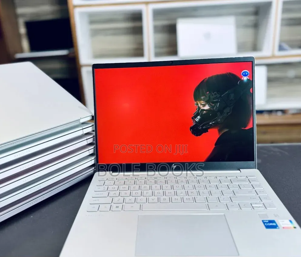 New Laptop HP Pavilion 14 16GB Intel Core i5 SSD 512GB