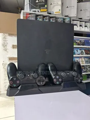 PS4 Slim– Powerful Gaming, Unbeatable Deal! 