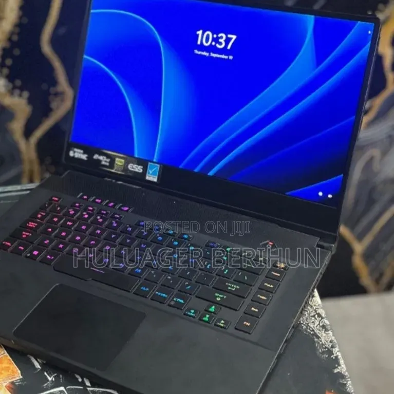 New Laptop Asus ROG Zephyrus G15 16GB Intel Core i7 SSD 1T