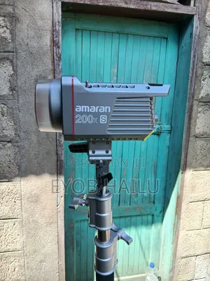 Amaran Softbox & Heavy Duty C-Stand for Sale – Like New!