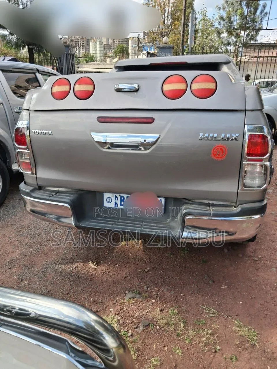 Toyota Hilux 2019 Gray