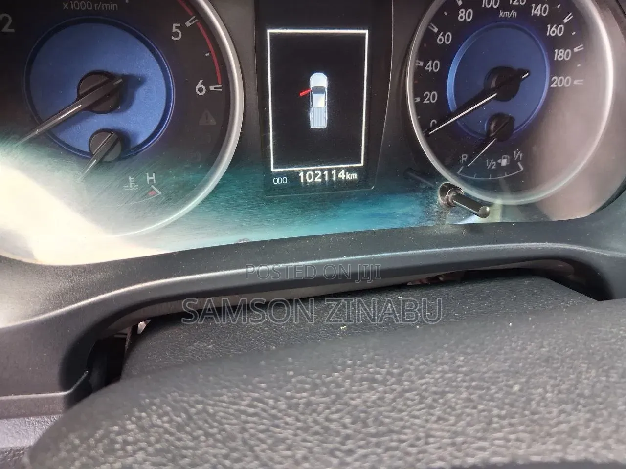 Toyota Hilux 2019 Gray