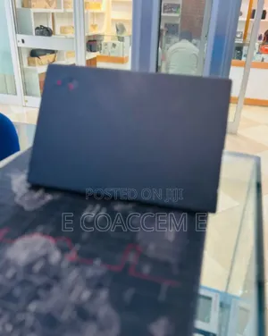 New Laptop Lenovo ThinkPad X1 Carbon 16GB Intel Core i7 SSD 512GB