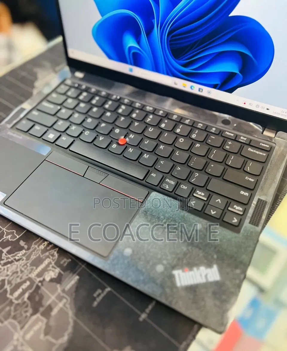 New Laptop Lenovo ThinkPad X13 Gen 4 16GB Intel Core i7 SSD 512GB
