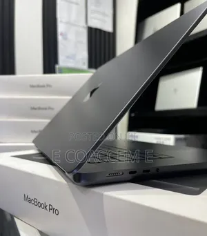 New Laptop Apple MacBook Pro 2024 M4 Max 48GB Apple M4 Max SSD 2T