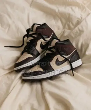Nike Air Jordan 1 Mid SE Paris YMCA | New Arrival