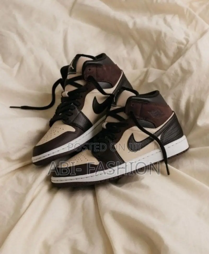 Nike Air Jordan 1 Mid SE Paris YMCA | New Arrival