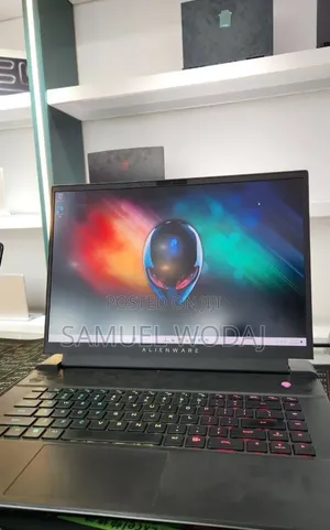 New Laptop Neo Basic B11W 16GB Apple M1 Pro SSD 1T