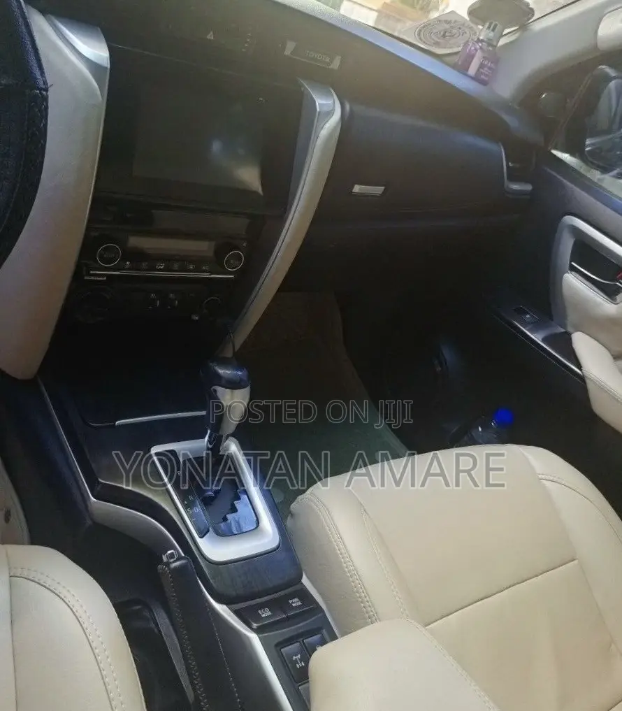 Toyota Fortuner 2019