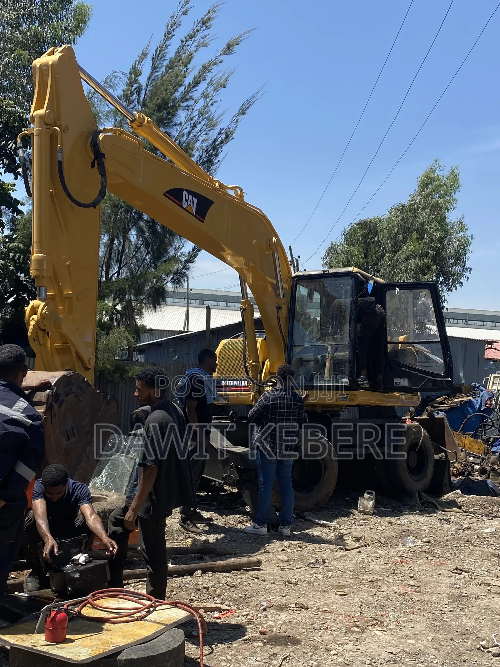 Cat M318 Excavator