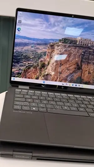 New Laptop HP OmniBook Ultra Flip 14" 32GB Intel Core Ultra 9 SSD 2T