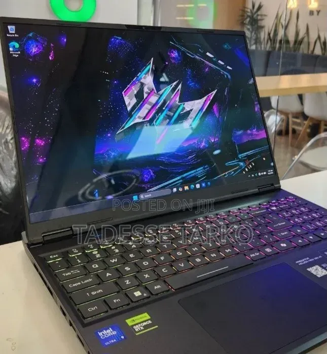 New Laptop Acer Predator Helios Neo 16 16GB Intel Core Ultra 9 SSD 1T