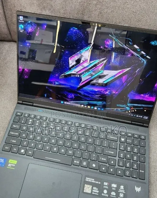 New Laptop Acer Predator Helios Neo 16 16GB Intel Core Ultra 9 SSD 1T