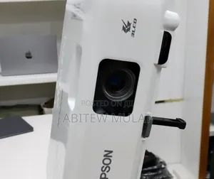 Brand New EPSON Projector With Bag , Remote Model Name: EB-