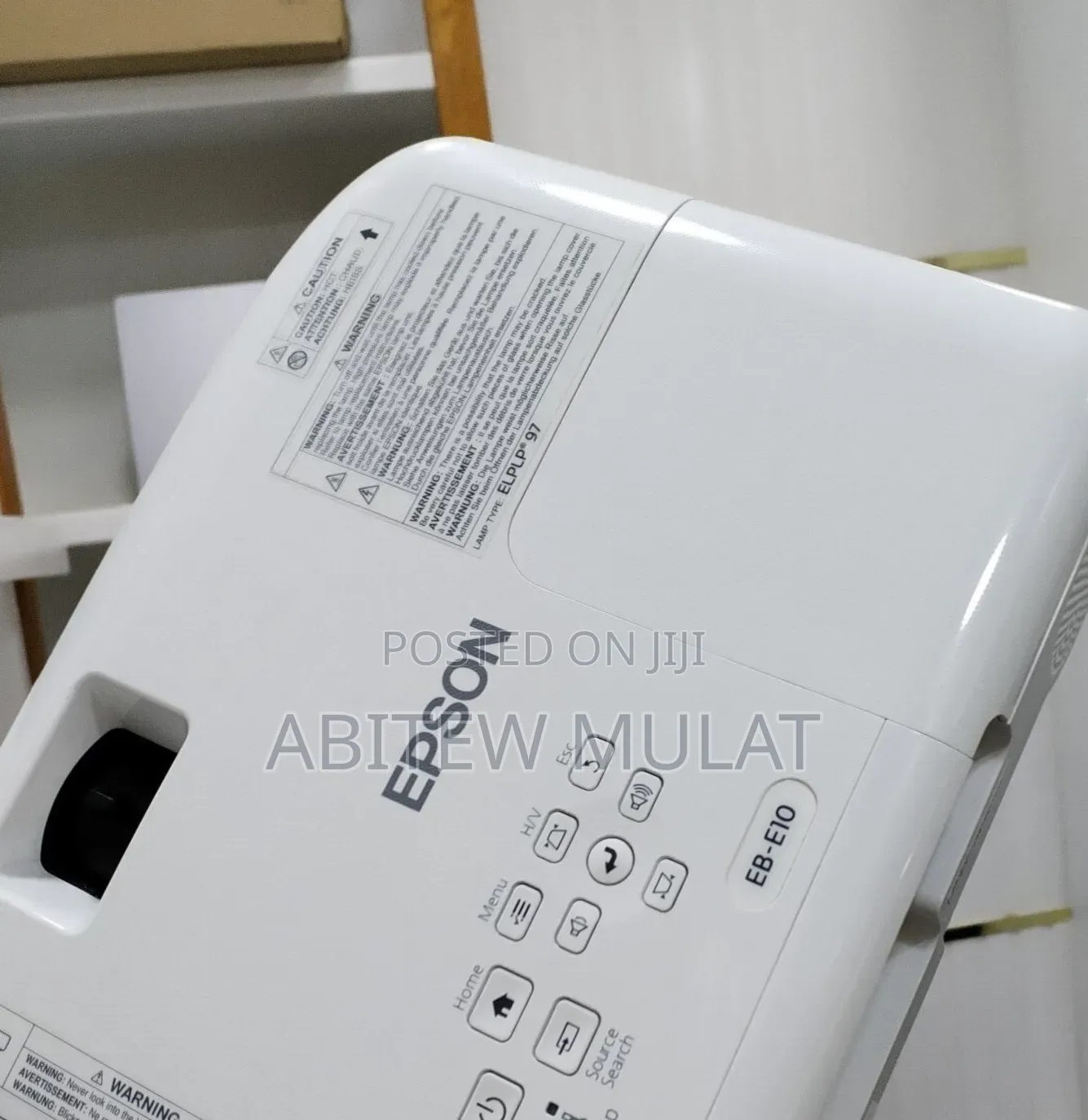 Brand New EPSON Projector With Bag , Remote Model Name: EB-