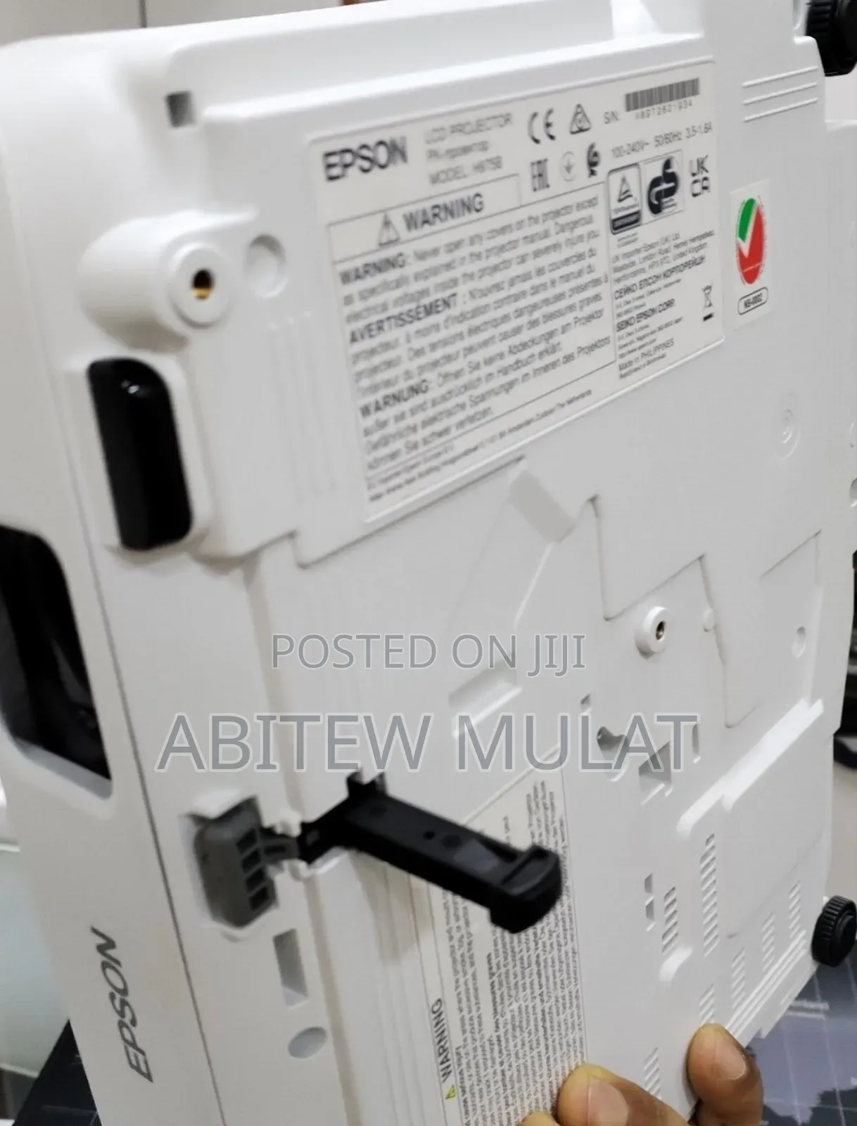 Brand New EPSON Projector With Bag , Remote Model Name: EB-