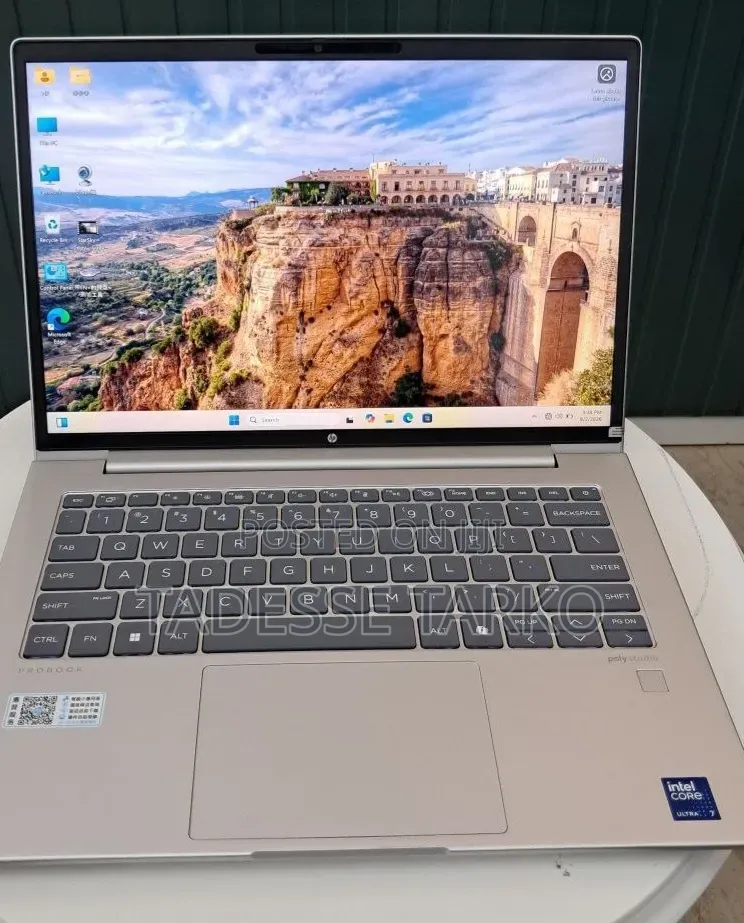 New Laptop HP 16GB Intel Core Ultra 7 SSD 512GB