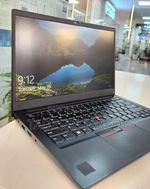 New Laptop Lenovo ThinkPad E14 Gen 4 16GB Intel Core i7 SSD 512GB
