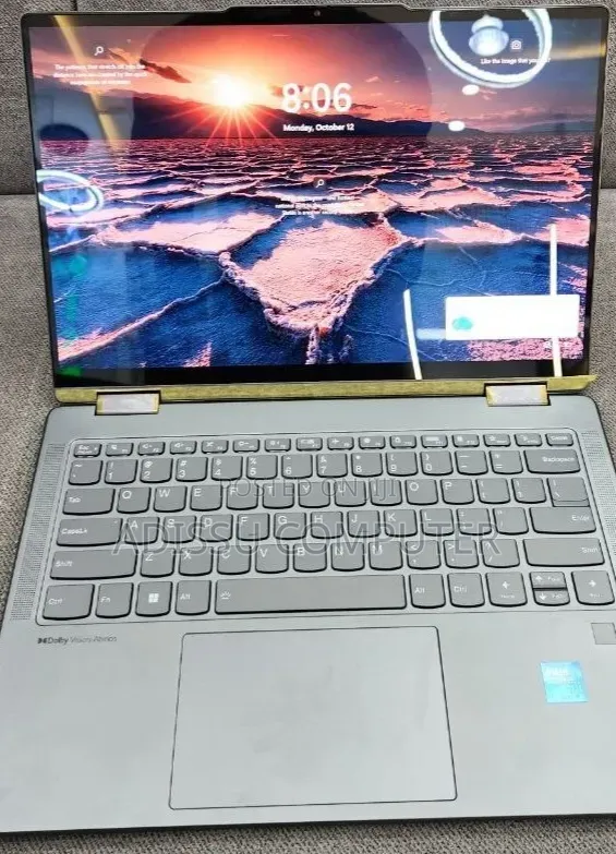 New Laptop Lenovo Yoga 7i 16GB Intel Core Ultra 7 SSD 512GB