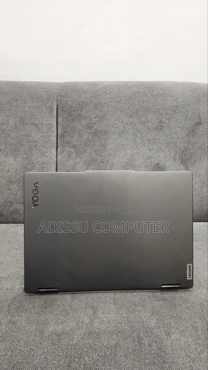 New Laptop Lenovo Yoga 7i 16GB Intel Core Ultra 7 SSD 512GB