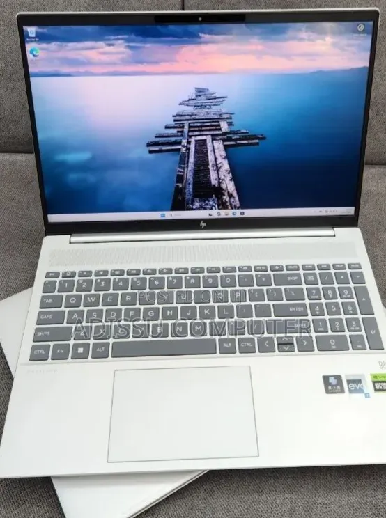 New Laptop HP Pavilion 15 16GB Intel Core i7 SSD 1T