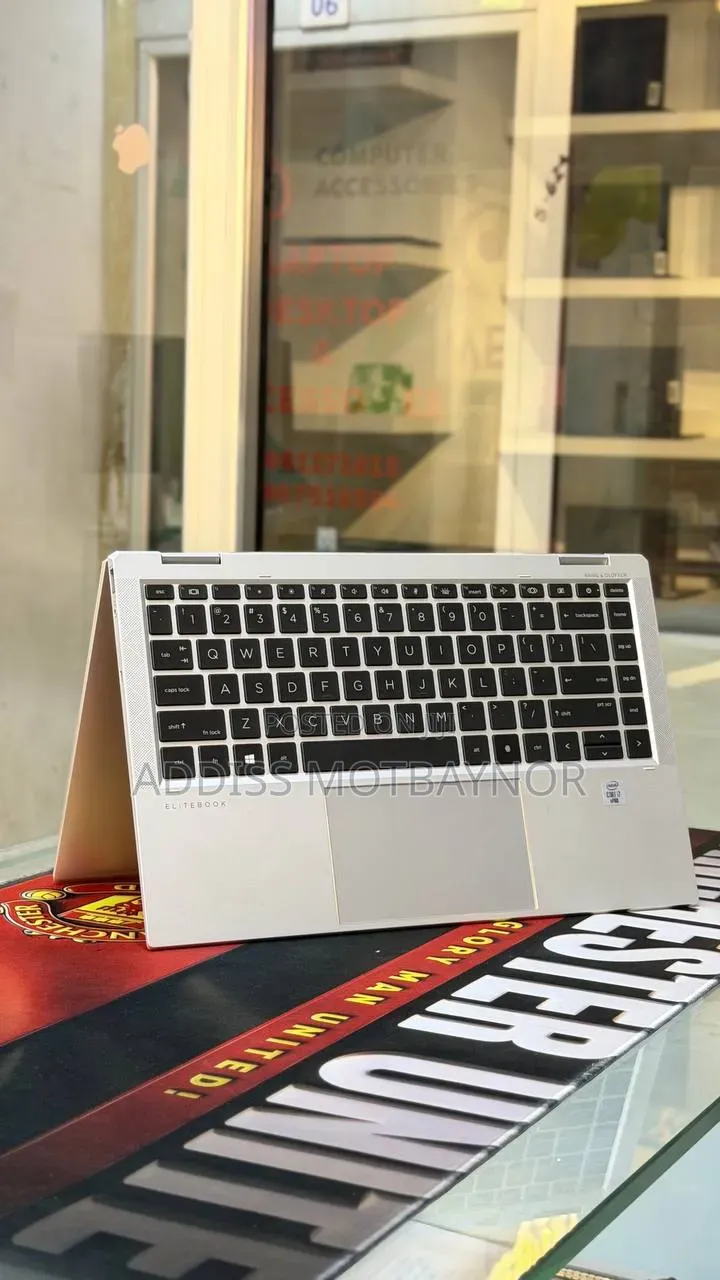 New Laptop HP EliteBook 1040 16GB Intel Core i7 SSD 512GB