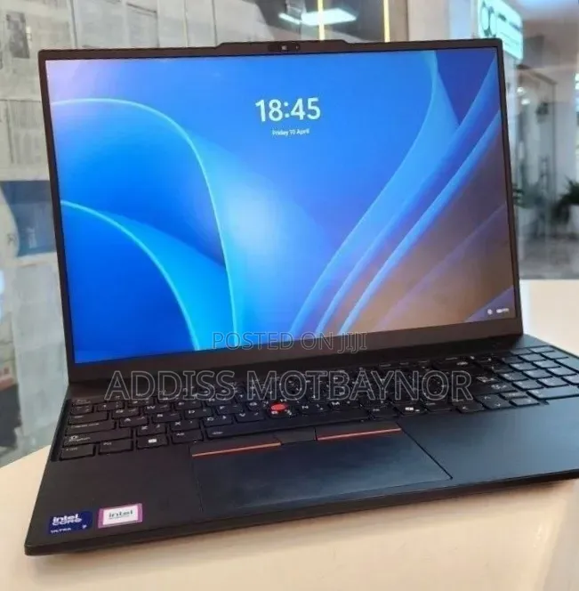 New Laptop Lenovo ThinkPad Yoga 16GB Intel Core i7 SSD 512GB