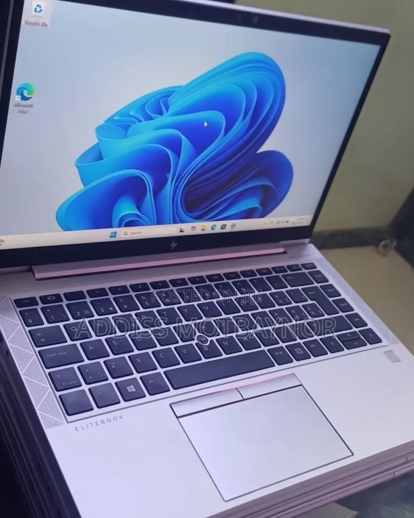 New Laptop HP EliteBook 840 16GB Intel Core i7 SSD 512GB