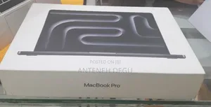 New Laptop Apple MacBook 16GB Apple M5 SSD 512GB
