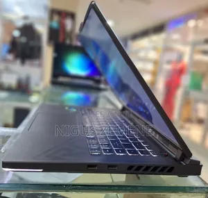 New Laptop Asus ROG Strix G16 G614 16GB Intel Core i7 SSD 1T