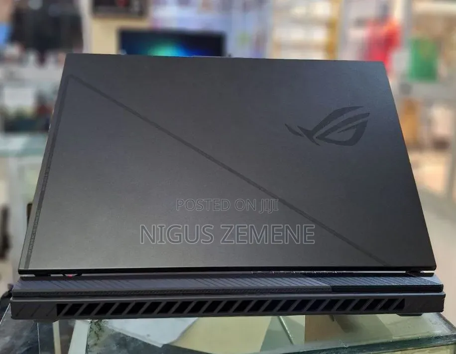 New Laptop Asus ROG Strix G16 G614 16GB Intel Core i7 SSD 1T