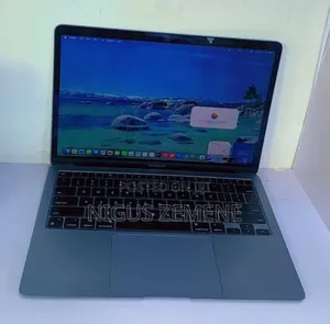 New Laptop Apple MacBook Air 2020 M1 8GB Apple M1 SSD 256GB