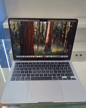 New Laptop Apple MacBook Air 2025 M4 16GB Apple M4 SSD 512GB