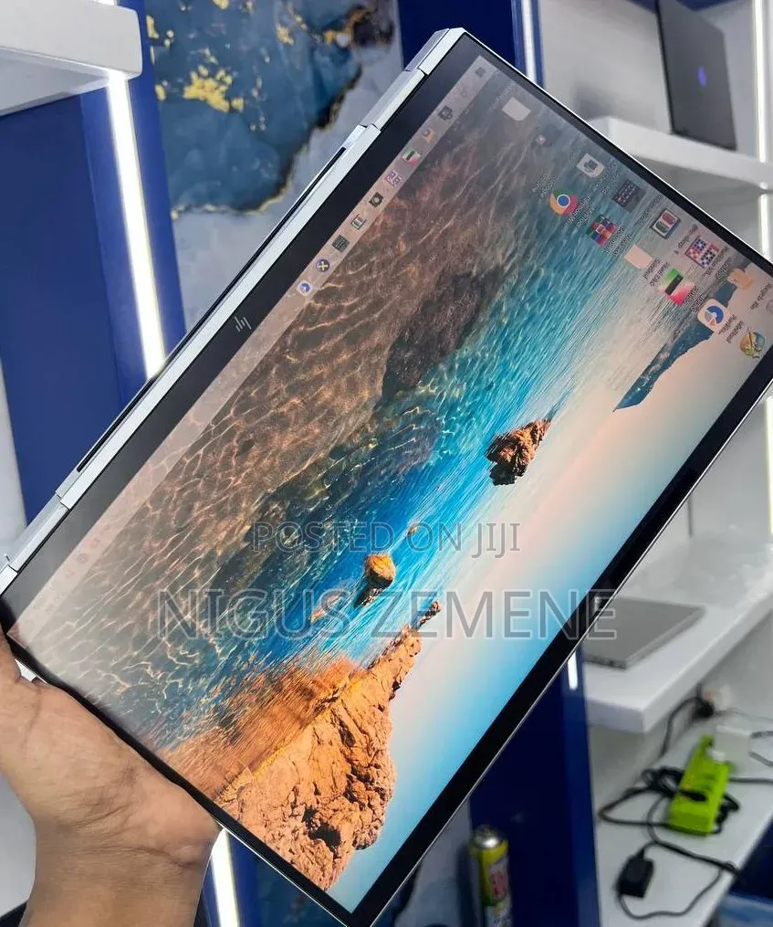 New Laptop HP EliteBook x360 1040 G7 16GB Intel Core i7 SSD 512GB