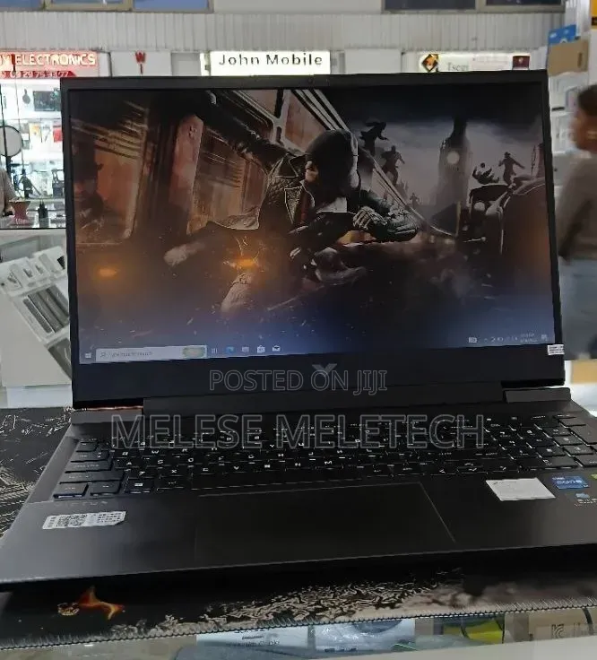New Laptop HP Victus 16 16GB Intel Core i7 SSD 512GB