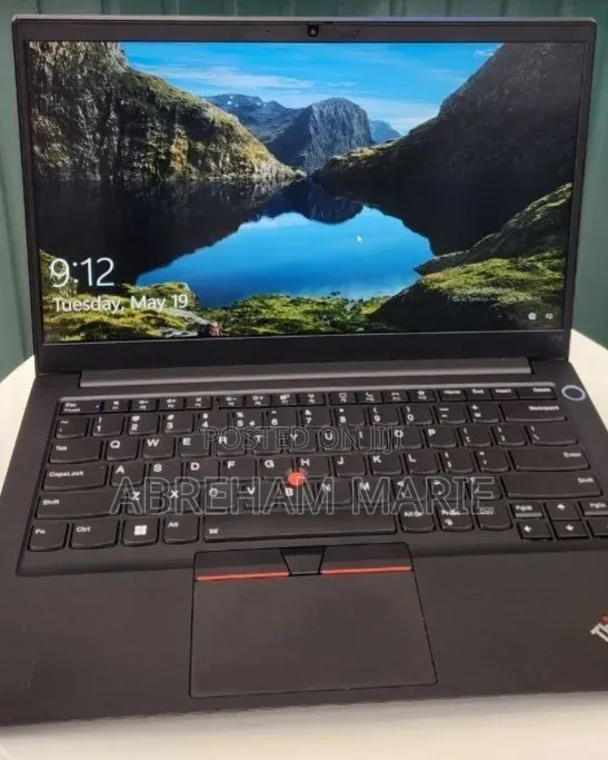 New Laptop Lenovo ThinkPad E14 Gen 4 16GB Intel Core i7 SSD 512GB