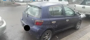 Toyota Vitz 1999