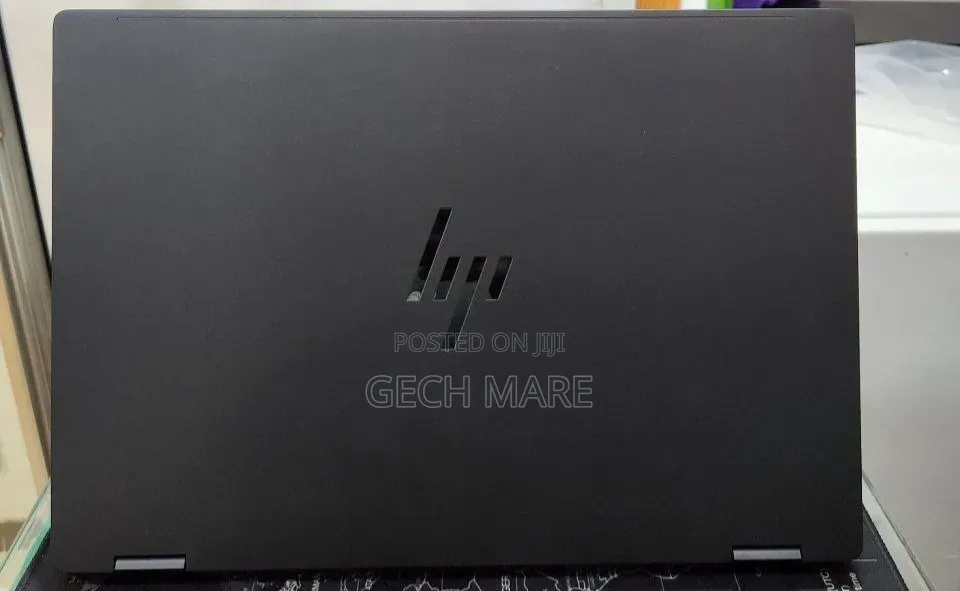 New Laptop HP OmniBook 5 14" 16GB Intel Core Ultra 7 SSD 1T