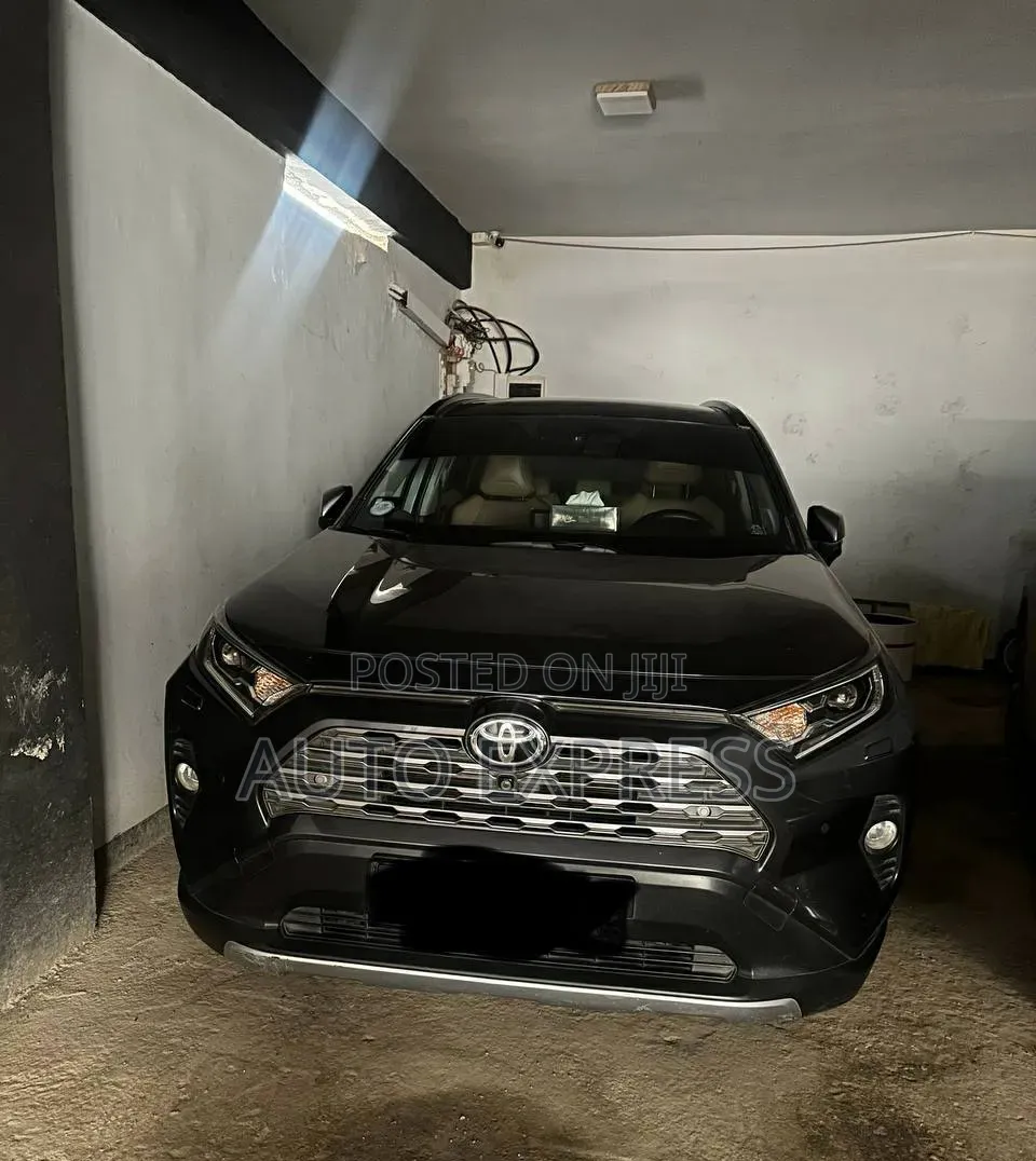 Toyota RAV4 2020 Black