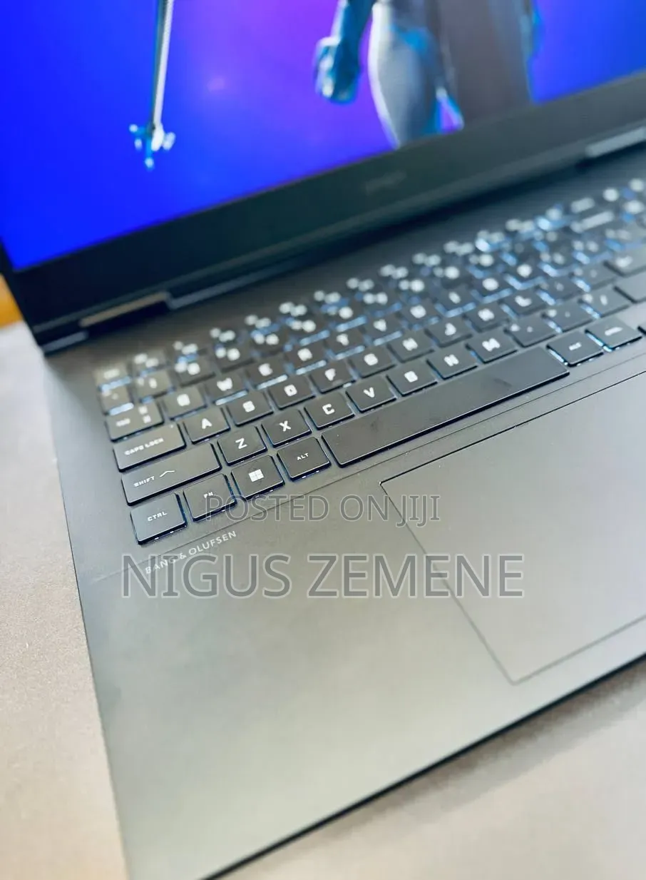 New Laptop HP Omen 16 16GB Intel Core i9 SSD 1T