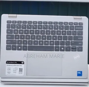 New Laptop HP OmniBook 5 14" 16GB Intel Core 7 SSD 512GB