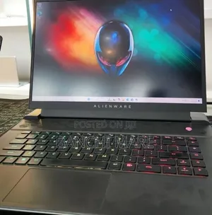 New Laptop Alienware M16 R1 16GB AMD Ryzen 9 SSD 1T