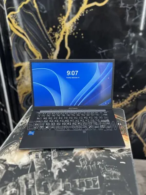 New Laptop Asus Vivobook 14 8GB Intel Core i5 SSD 512GB