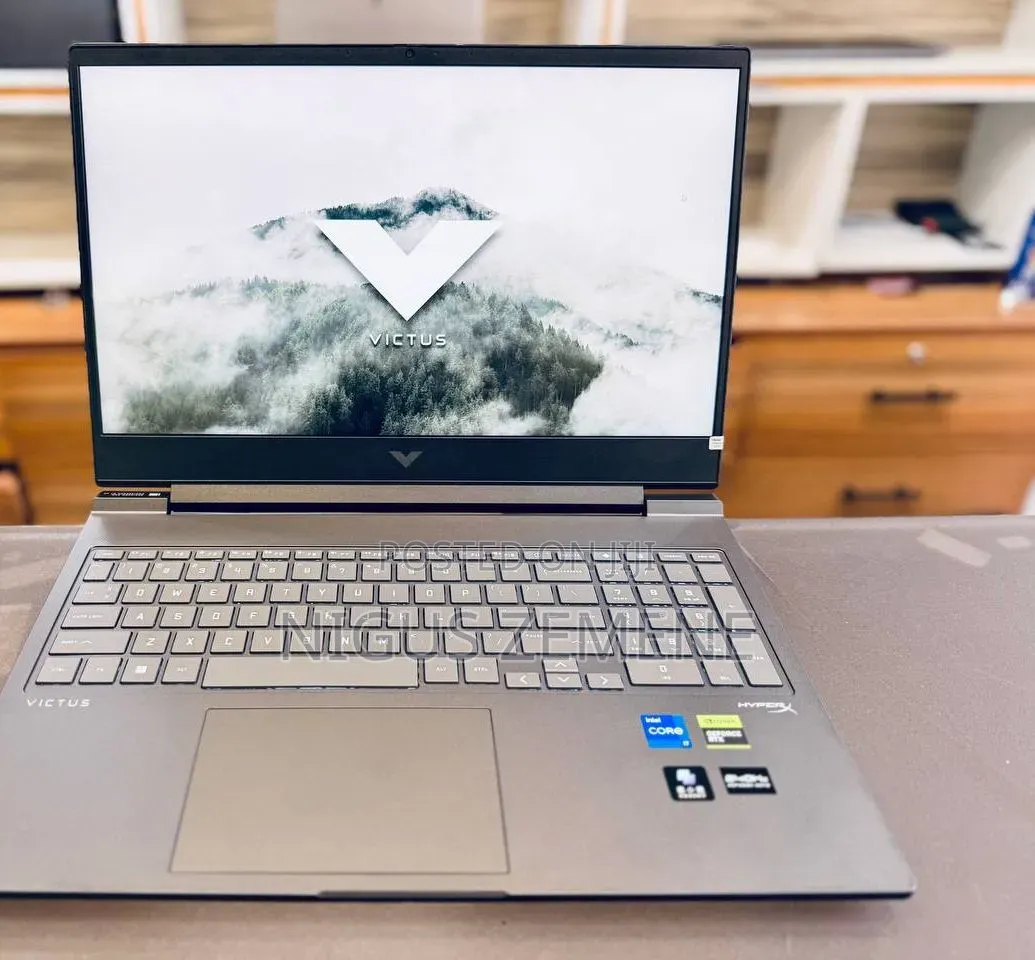 New Laptop HP Victus 16 16GB Intel Core i7 SSD 1T