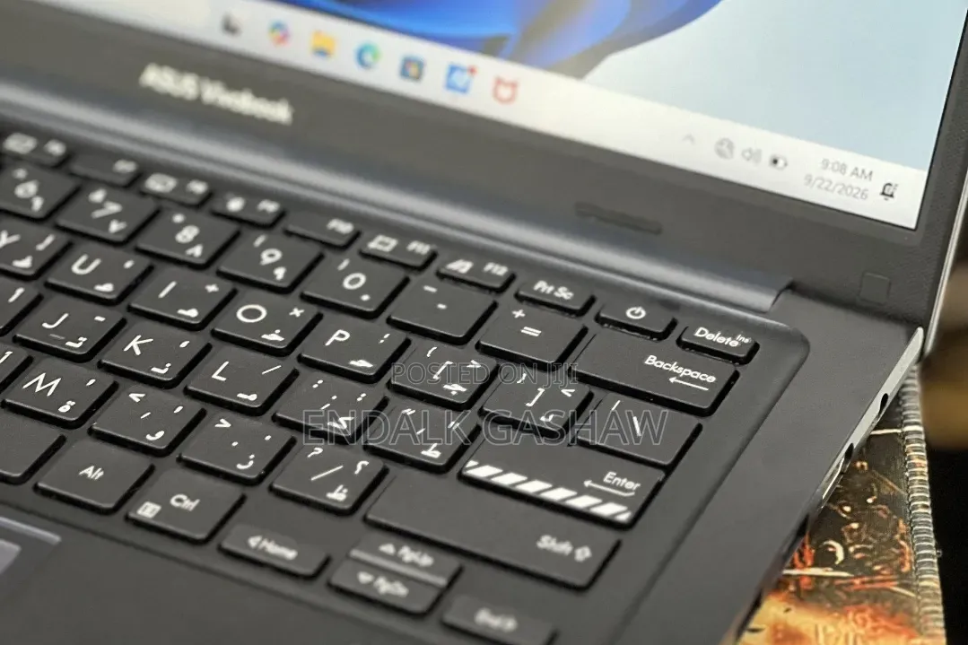 New Laptop Asus Vivobook 14 8GB Intel Core i5 SSD 512GB