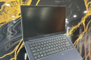 New Laptop Asus Vivobook 14 8GB Intel Core i5 SSD 512GB