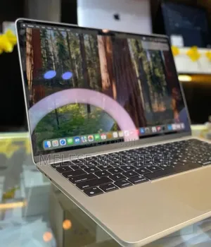 New Laptop Apple MacBook Air 2025 M4 16GB Apple M4 SSD 512GB