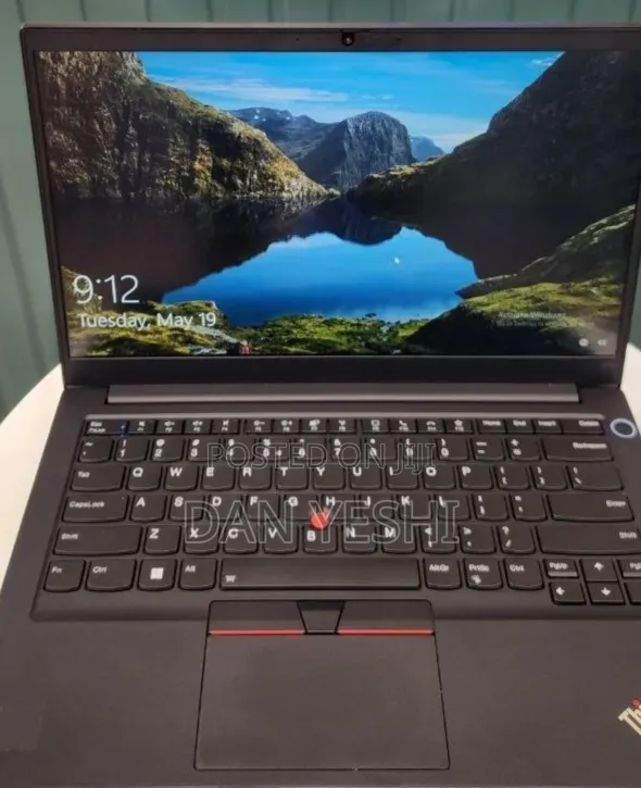 New Laptop Lenovo ThinkPad E14 Gen 4 16GB Intel Core i7 SSD 512GB