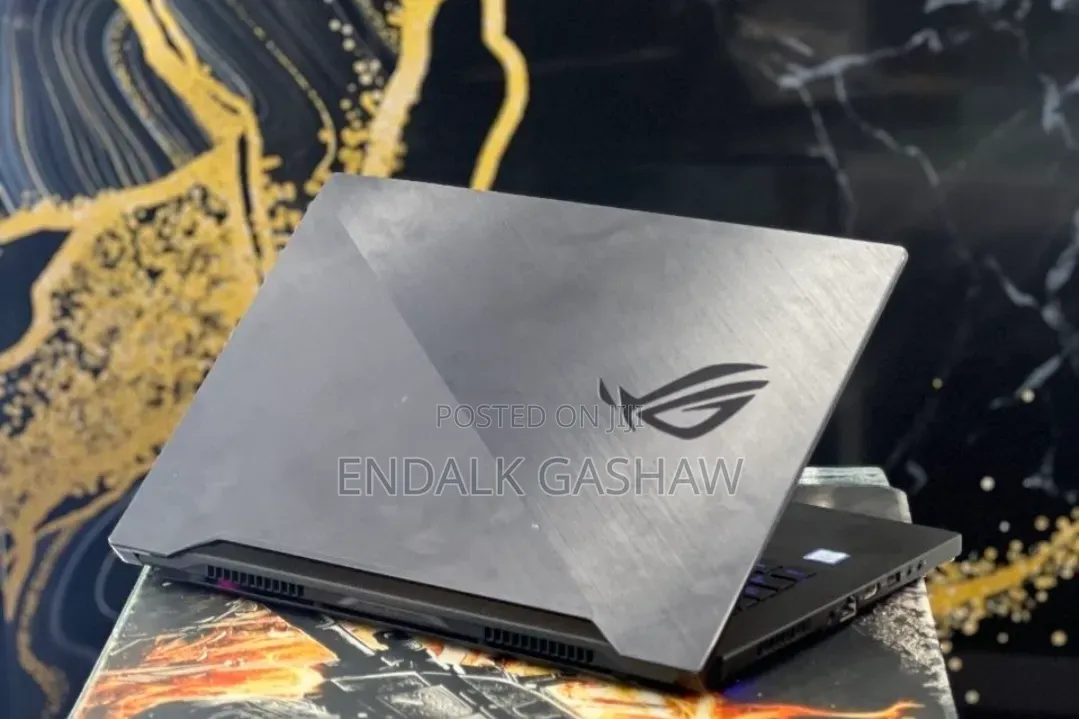 New Laptop Asus ROG Zephyrus G15 16GB Intel Core i7 SSD 1T